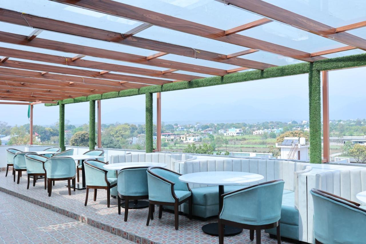 Hotel 7 Heaven Dehradun Exterior photo