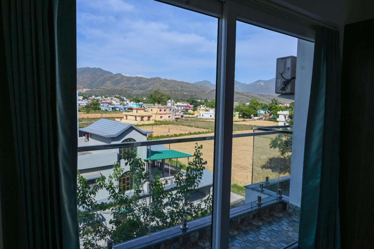 Hotel 7 Heaven Dehradun Exterior photo